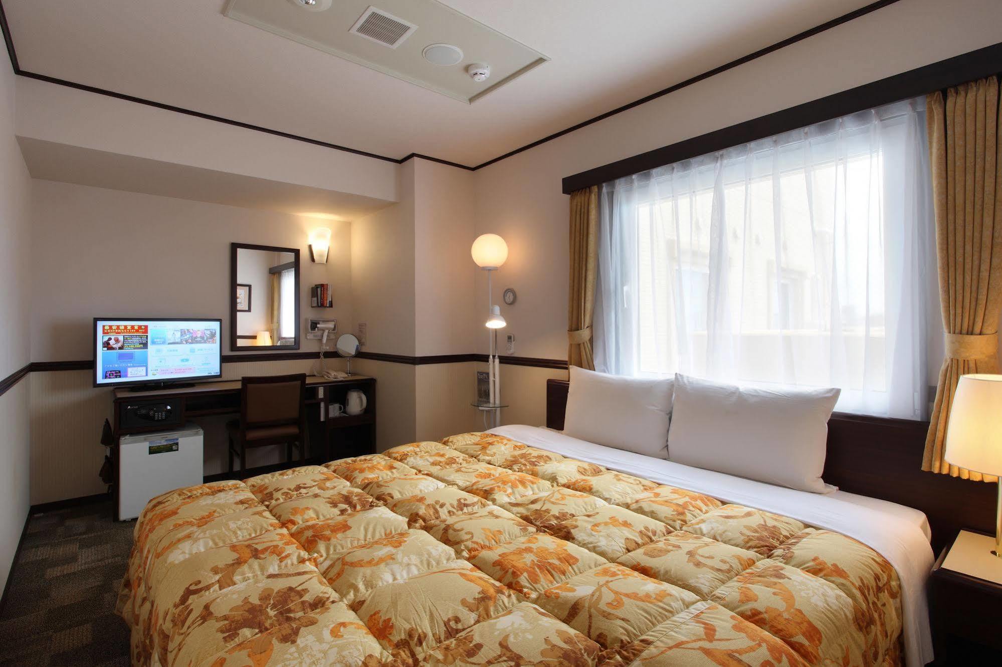 Toyoko Inn Fukushima-Eki Higashi-Guchi No 2 Fukushima (Fukushima) Exterior foto